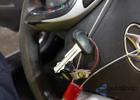 2012 Hyundai Elantra Gls из США, поврежденный, VIN 5NPDH4AE4CH094080